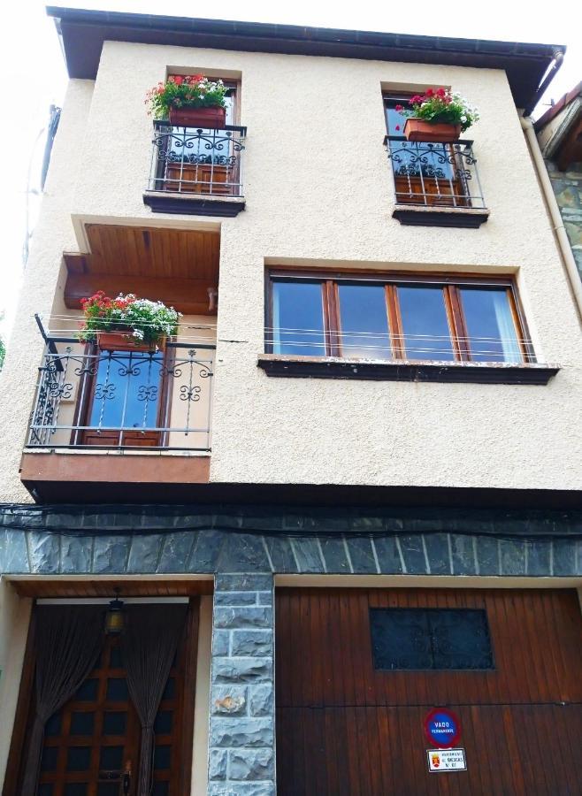 Casa Quini Villa Biescas  Buitenkant foto